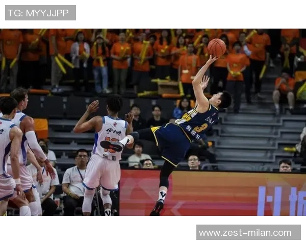 杜锋：奢华阵型也有难处，大腕球员甘做绿叶团结一心特别重要